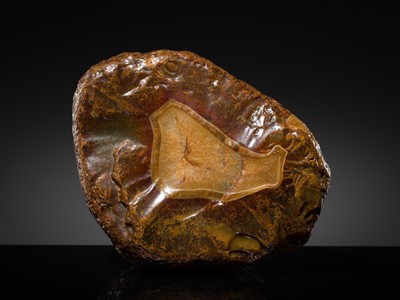 Lot 133 - AN AGATE SCHOLAR’S ROCK, 19TH TO EARLY 20TH CENTURY