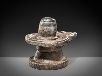 Lot 115 - A LARGE STONE LINGAM AND YONI, BENGAL