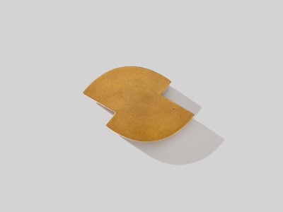 Lot 99 - A LACQUER DOUBLE-FAN-SHAPED KOGO (INCENSE BOX) WITH HORSES AND TREASURES