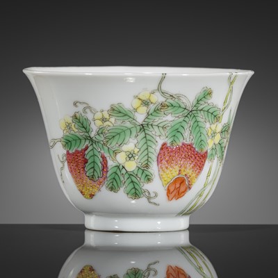 Lot 597 - A FAMILLE ROSE ‘BALSAM PEAR’ BOWL, HONGXIAN MARK, REPUBLIC PERIOD