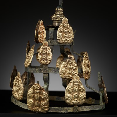 Lot 241 - A UNIQUE SILVER CROWN WITH GOLD ORNAMENTS, ANCIENT KINGDOMS OF CHAM