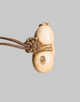 Lot 213 - KOAMI CHOIN: A FINE BLACK LACQUERED FOUR-CASE INRO WITH HORSES