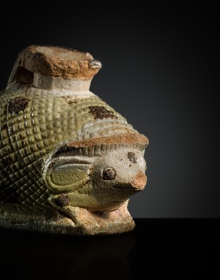 Lot 79 - A GRAECO-EGYPTIAN FAIENCE ‘HEDGEHOG’ ARYBALLOS, 6TH-4TH CENTURY BC