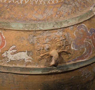 Lot 532 - A PAINTED POTTERY VASE, HU, HAN DYNASTY
