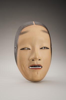 Lot 89 - A LACQUERED WOOD NOH MASK OF AN ONNA