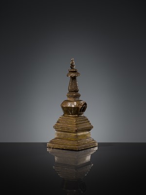 Lot 299 - A BRONZE STUPA, TIBET, 17TH - 18TH CENTURY