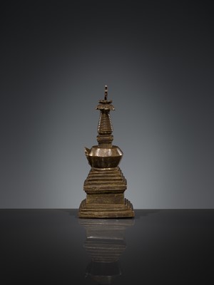 Lot 299 - A BRONZE STUPA, TIBET, 17TH - 18TH CENTURY