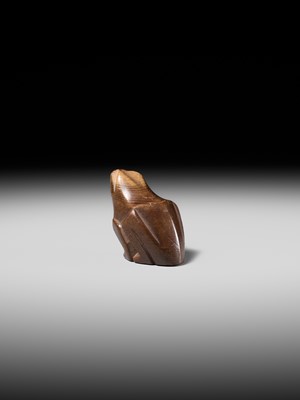 Lot 187 - KAZUYUKI: A RARE ITTOBORI YEW WOOD NETSUKE OF A CROUCHING FROG