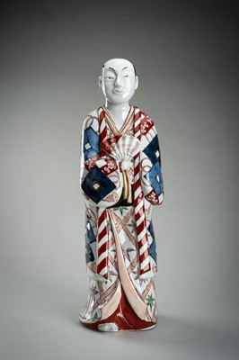 Lot 194 - A LARGE IMARI PORCELAIN FIGURE OF AN ACTOR