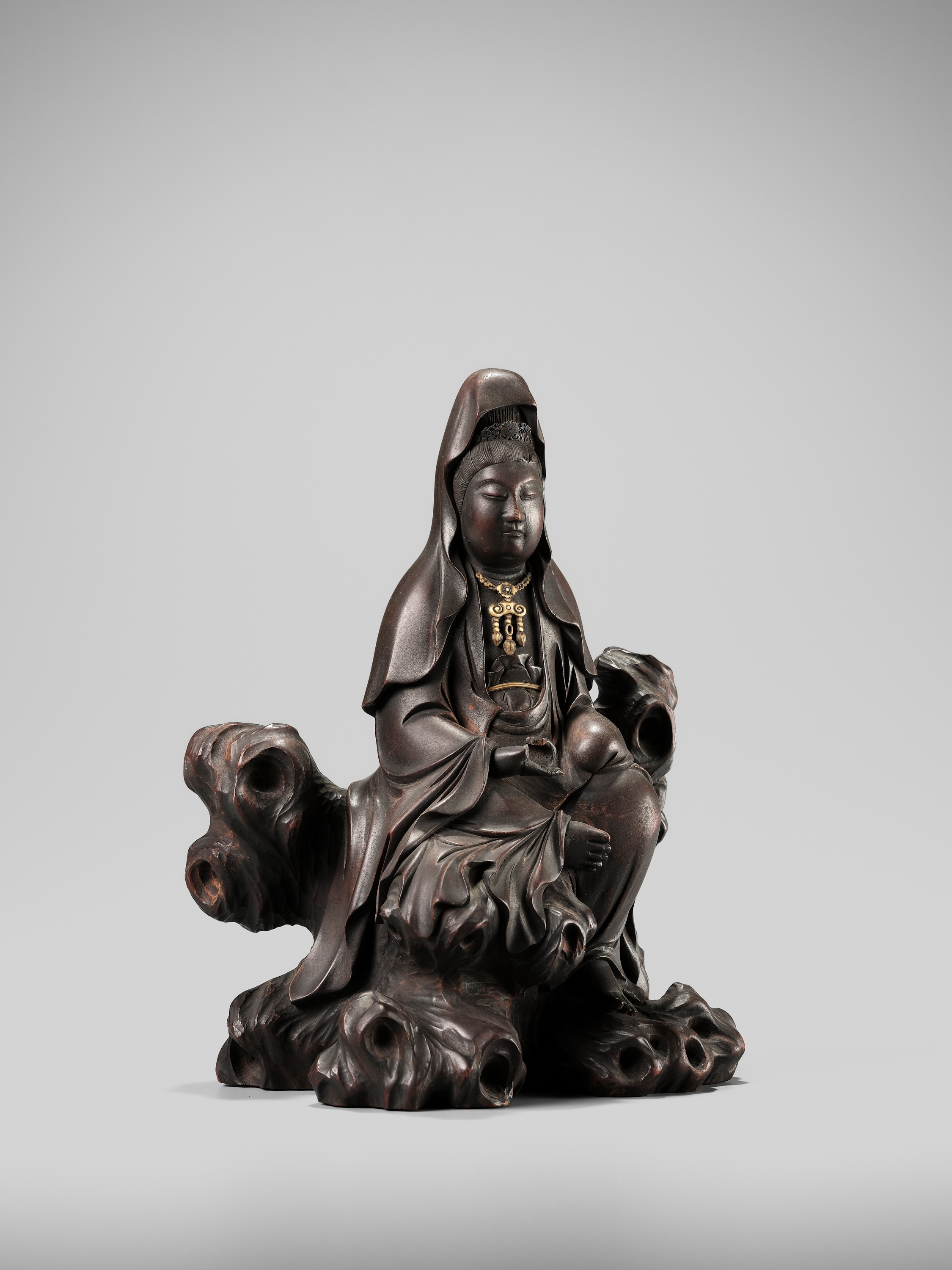 Gene Boydの作品、ホーク、超精密木彫像の美術工芸品、アンティーク