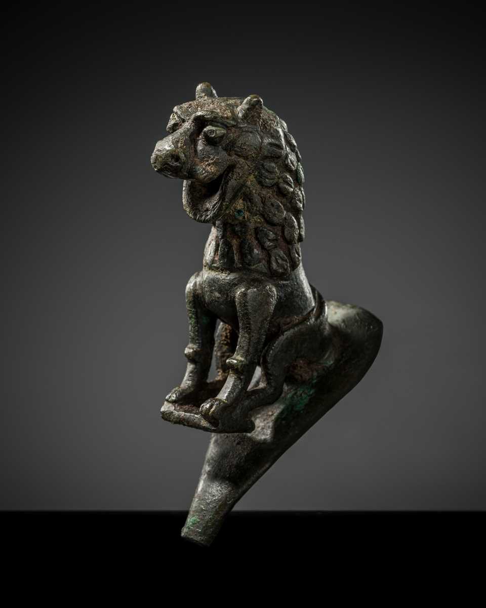 A KHORASAN BRONZE ‘LION’ SPOUT, 12TH-13Th CENTURY
