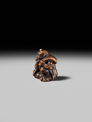 Lot 225 - ISSAI: A FINE WOOD NETSUKE OF FUJIN WITH HIS WIND BAG