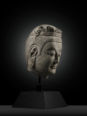 Lot 335 - A LIMESTONE HEAD OF A BODHISATTVA, NORTHERN QI DYNASTY, 6TH CENTURY