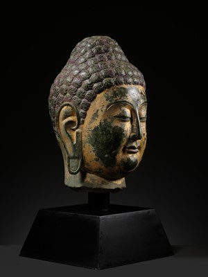 Lot 50 - A RARE AND MAGNIFICENT GILT GREEN MARBLE HEAD OF BUDDHA, NORTHERN QI DYNASTY, 550-577