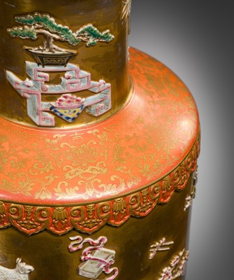A RELIEF-DECORATED ‘HUNDRED TREASURES’ FAMILLE-ROSE VASE, LATE QING DYNASTY TO REPUBLIC PERIOD