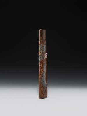 IKEDA TAISHIN AND OONISHI YUSAI: A FINE INLAID AND LACQUERED WOOD KISERUZUTSU (PIPE CASE)
