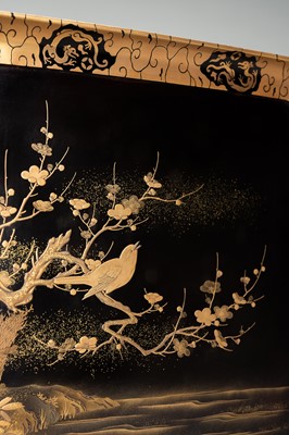 Lot 142 - ZOHIKO: A PAIR OF GOLD LACQUER TRAYS WITH BIRDS