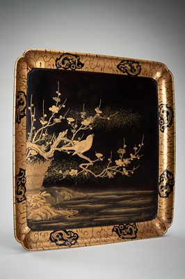 Lot 142 - ZOHIKO: A PAIR OF GOLD LACQUER TRAYS WITH BIRDS