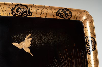 Lot 142 - ZOHIKO: A PAIR OF GOLD LACQUER TRAYS WITH BIRDS