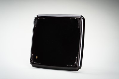 Lot 142 - ZOHIKO: A PAIR OF GOLD LACQUER TRAYS WITH BIRDS