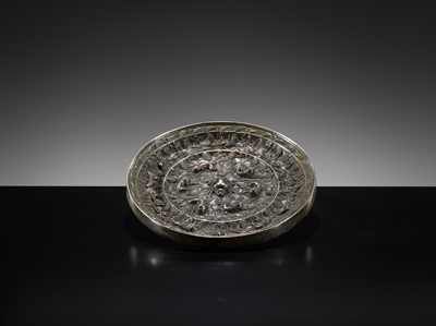 Lot 382 - A LARGE ‘LION AND GRAPEVINE’ BRONZE MIRROR, TANG DYNASTY