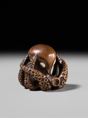 Lot 170 - MASATOMO: A GOOD WOOD NETSUKE OF AN OCTOPUS