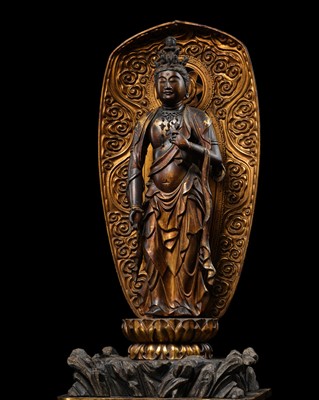 Lot 166 - A LARGE GILT WOOD FIGURE OF JUICHIMEN KANNON, EDO PERIOD