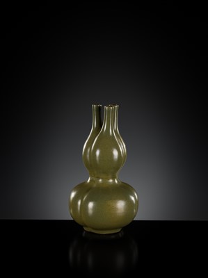 Lot 165 - A TEADUST-GLAZED TRIPLE-NECKED DOUBLE-GOURD VASE, 18TH CENTURY