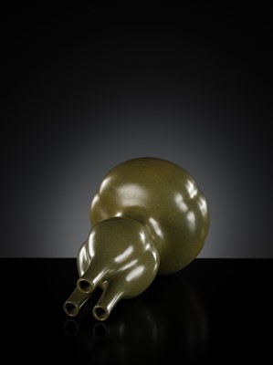 Lot 165 - A TEADUST-GLAZED TRIPLE-NECKED DOUBLE-GOURD VASE, 18TH CENTURY