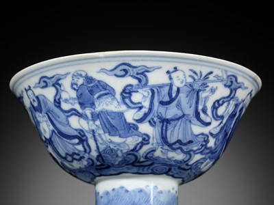 Lot 168 - AN EXCEEDINGLY RARE PAIR OF BLUE AND WHITE ‘EIGHT IMMORTALS’ STEM BOWLS, DAOGUANG MARK AND PERIOD, DATED 1845