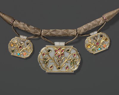 Lot 207 - THE CARL KEMPE MUGHAL NECKLACE OF DIAMOND, GEM AND GOLD-SET JADE PENDANTS, 18TH-19TH CENTURY