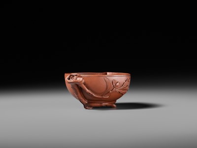 Lot 163 - A YIXING STONEWARE ‘PEACH’ CUP, SIGNED CHEN MINGYUAN, EARLY QING DYNASTY