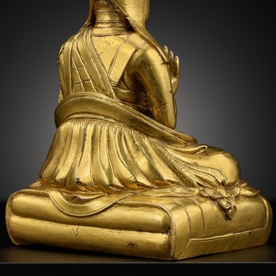 Lot 26 - A GILT-BRONZE FIGURE OF THE SIXTH PANCHEN LAMA, LOBZANG PALDEN YESHE