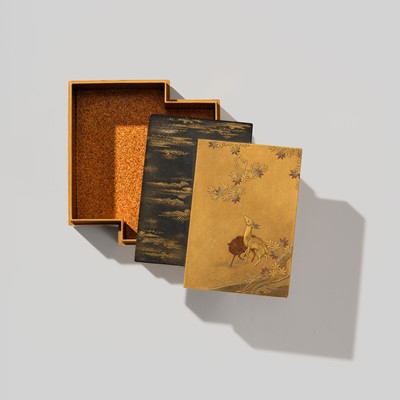 Lot 111 - A FINE ‘DEER AND MAPLE’ LACQUER KOBAKO (SMALL BOX) AND COVER