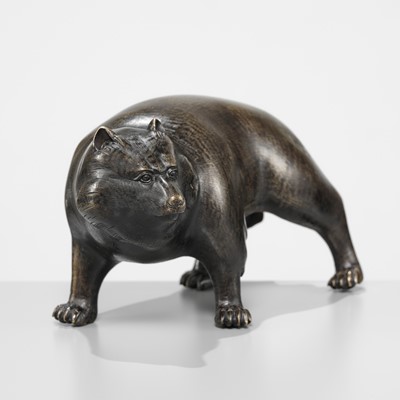 Lot 49 - SHOSAI: A BRONZE OKIMONO OF A HIMALAYAN BROWN BEAR