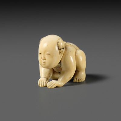 Lot 495 - AN EXQUISITE MINIATURE IVORY NETSUKE OF A BABY BOY