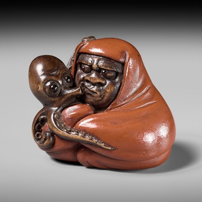 Lot 169 - A SUPERB AND RARE LACQUERED WOOD NETSUKE OF DARUMA AND OCTOPUS, CIRCLE OF IKKYU AND ITTOKUSAI