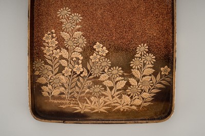 Lot 112 - A GOLD LACQUER KOBAKO DEPICTING A RIVER LANDSCAPE