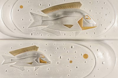 Lot 153 - ONAGA TAMOTSU: AN ABSTRACT LACQUER PAINTING ‘SEA BREAM’