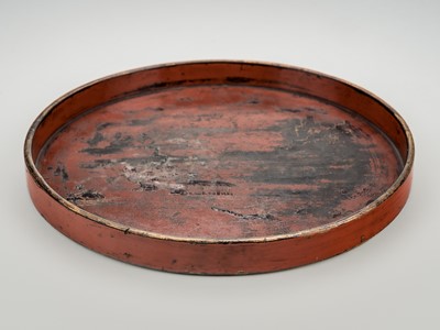 Lot 147 - AN OLD NEGORO LACQUER TRAY WITH A LANDSCAPE