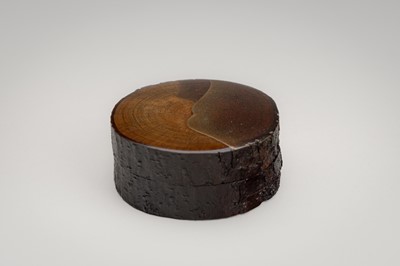 Lot 95 - A RARE LACQUERED BAMBOO KOGO (INCENSE CONTAINER) WITH MOUNTAINS