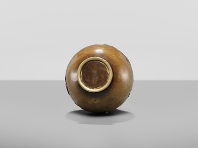 Lot 23 - NOGAWA: A FINE INLAID BRONZE MINIATURE BOTTLE VASE WITH FLOWERS