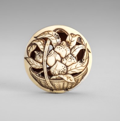 Lot 346 - AN IVORY RYUSA MANJU NETSUKE WITH A BASKET OF PEACHES
