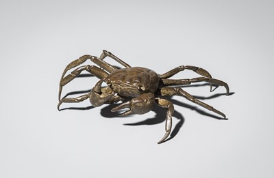 Lot 67 - YASUNOSUKE: A BRONZE ARTICULATED OKIMONO OF A CRAB