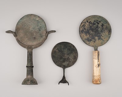 Lot 1103 - A LOT WITH THREE BRONZE MIRRORS, 17TH CENTURY AND EARLIER