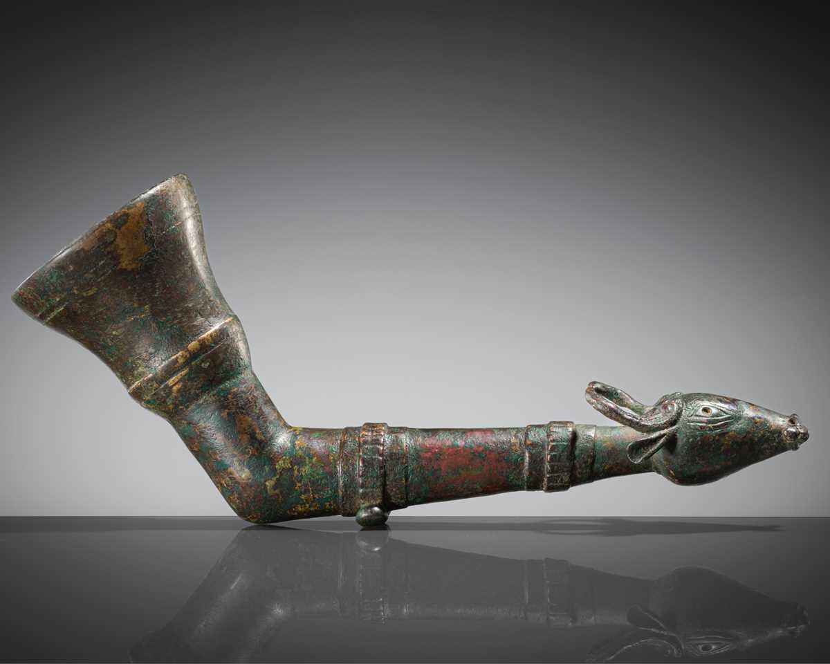 Lot 374 - A WESTERN ASIATIC BRONZE ‘BULL’ RHYTON,