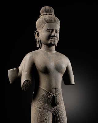 Lot 253 - A FINE SANDSTONE FIGURE OF VISHNU, BAPHUON STYLE, ANGKOR PERIOD