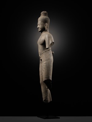 Lot 253 - A FINE SANDSTONE FIGURE OF VISHNU, BAPHUON STYLE, ANGKOR PERIOD