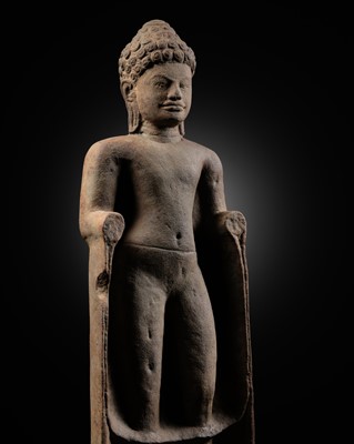 Lot 246 - A RARE SANDSTONE FIGURE OF BUDDHA, MON-DVARAVATI PERIOD