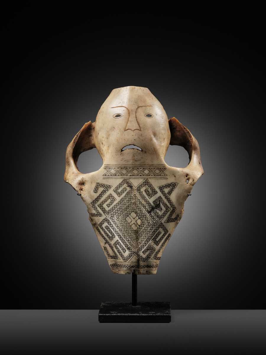 Lot 672 - A CEREMONIAL SKULL MASK, ATONI PEOPLE, WEST
